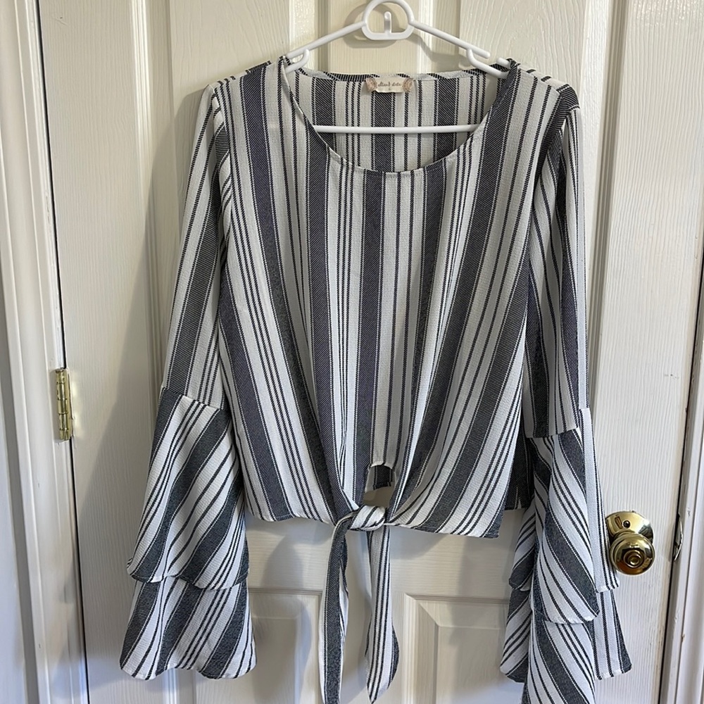 Black & White Flare Sleeve Top